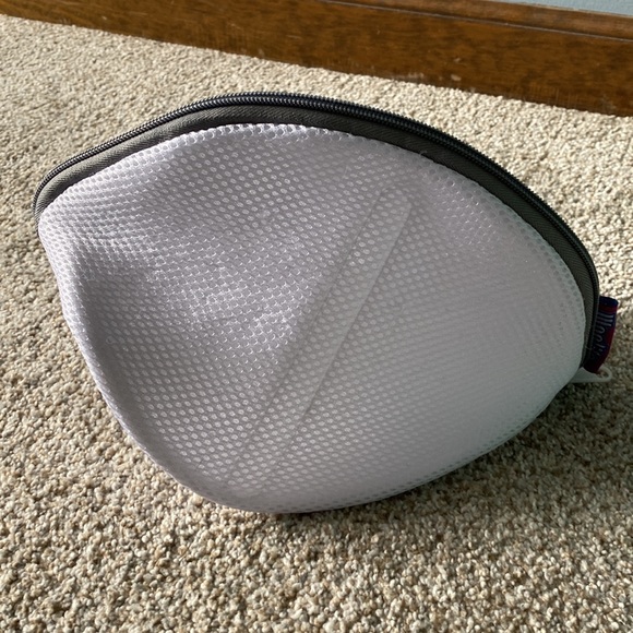 Bra Laundry Bag - Picture 3 of 4